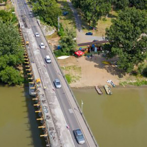 Tokaji Erzsébet királyné Tisza-híd felújítása - hídtartozékok és hossztartó gerendák gyártása és beépítése